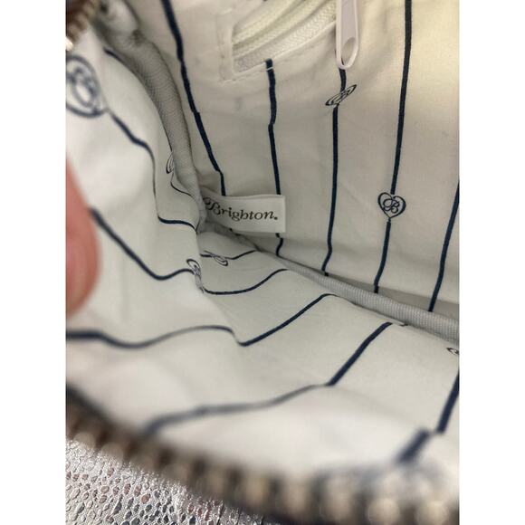 BRIGHTON SMALL BLUE CROSSBODY WITH HEART - Picture 9 of 10